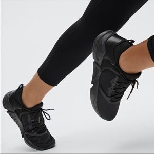 NEW Fabletics Cambria Performance Black Sneakers